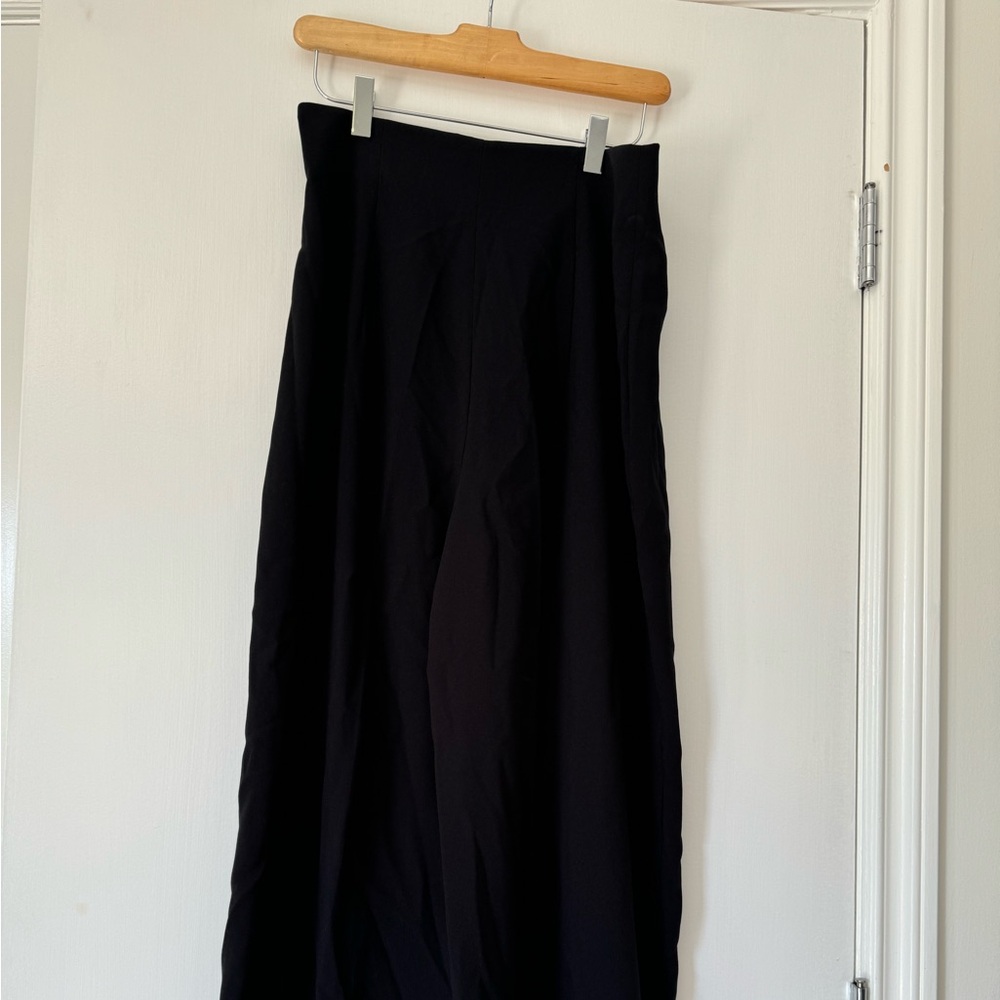 Black wide leg crepe pants